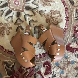 Marc Fisher ML Bianka Platform Sandals